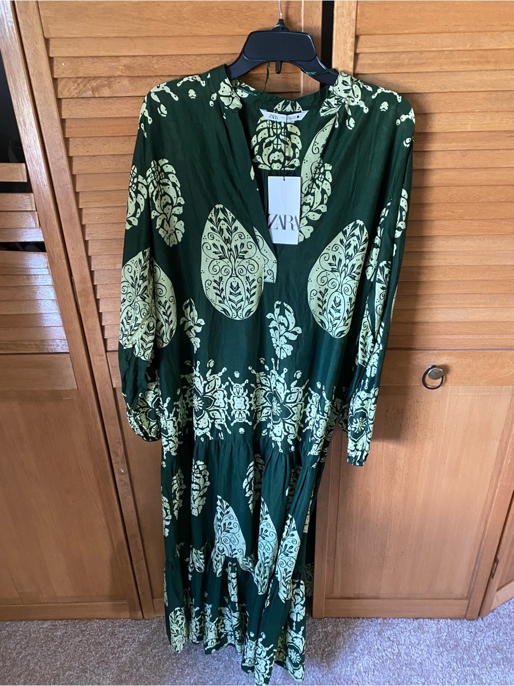 ZARA Dark Green Maxi Dress with Light Green Paisley Print